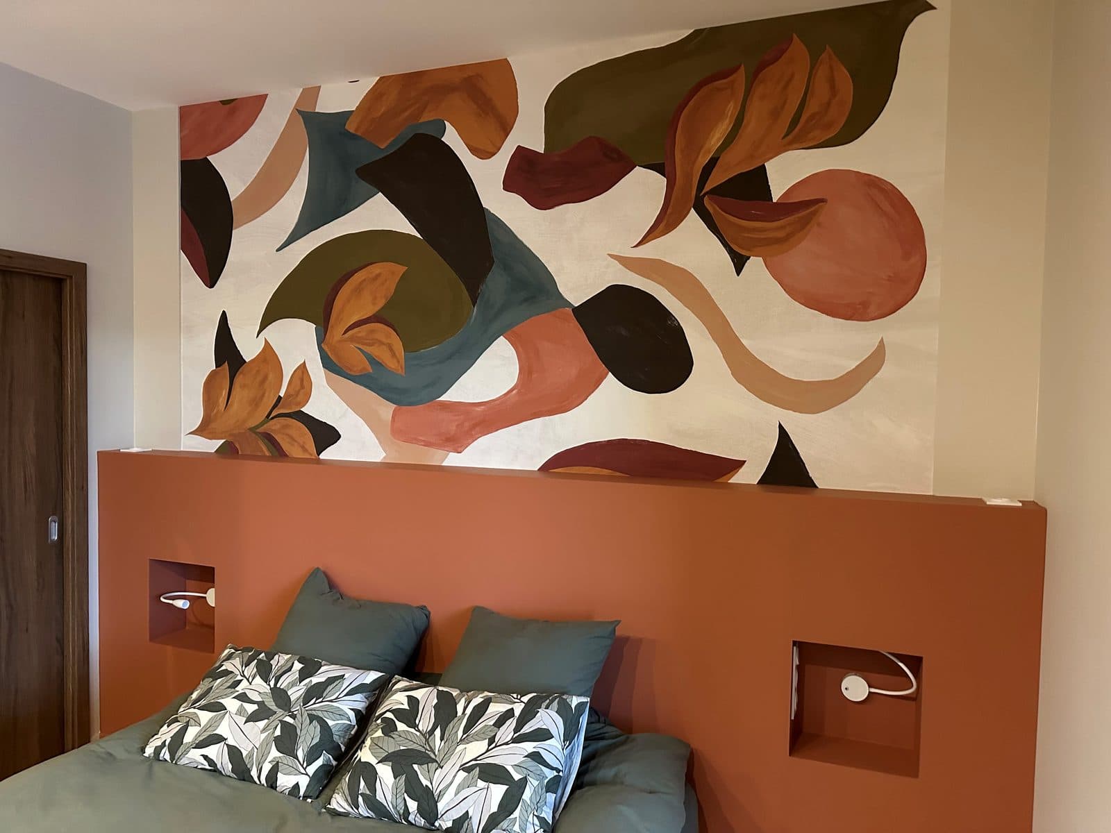 Chambre Terracotta — Tête de lit sur mesure